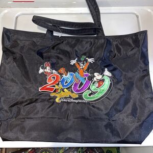 Walt Disney World Parks 2009 Tote Bag Purse Embroidered Mickey Minnie Goofy